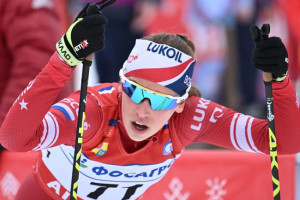 Лыжница Евгения Крупицкая — чемпионка России 2026 года в гонке на 10 км классическим стилем